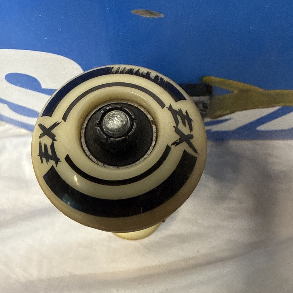 EX Kermit Frog Graphic Blue Skateboard Truck Ex Wheels Board Ride - Picture 3 of 12